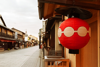 Where to see a geisha in Kyoto?