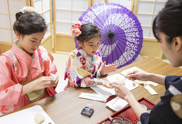 Wagashi Cooking and Tea Ceremony in Tokyo