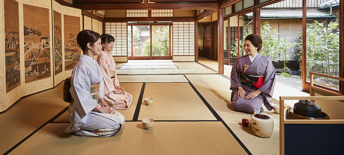 京都でお茶会・茶道体験