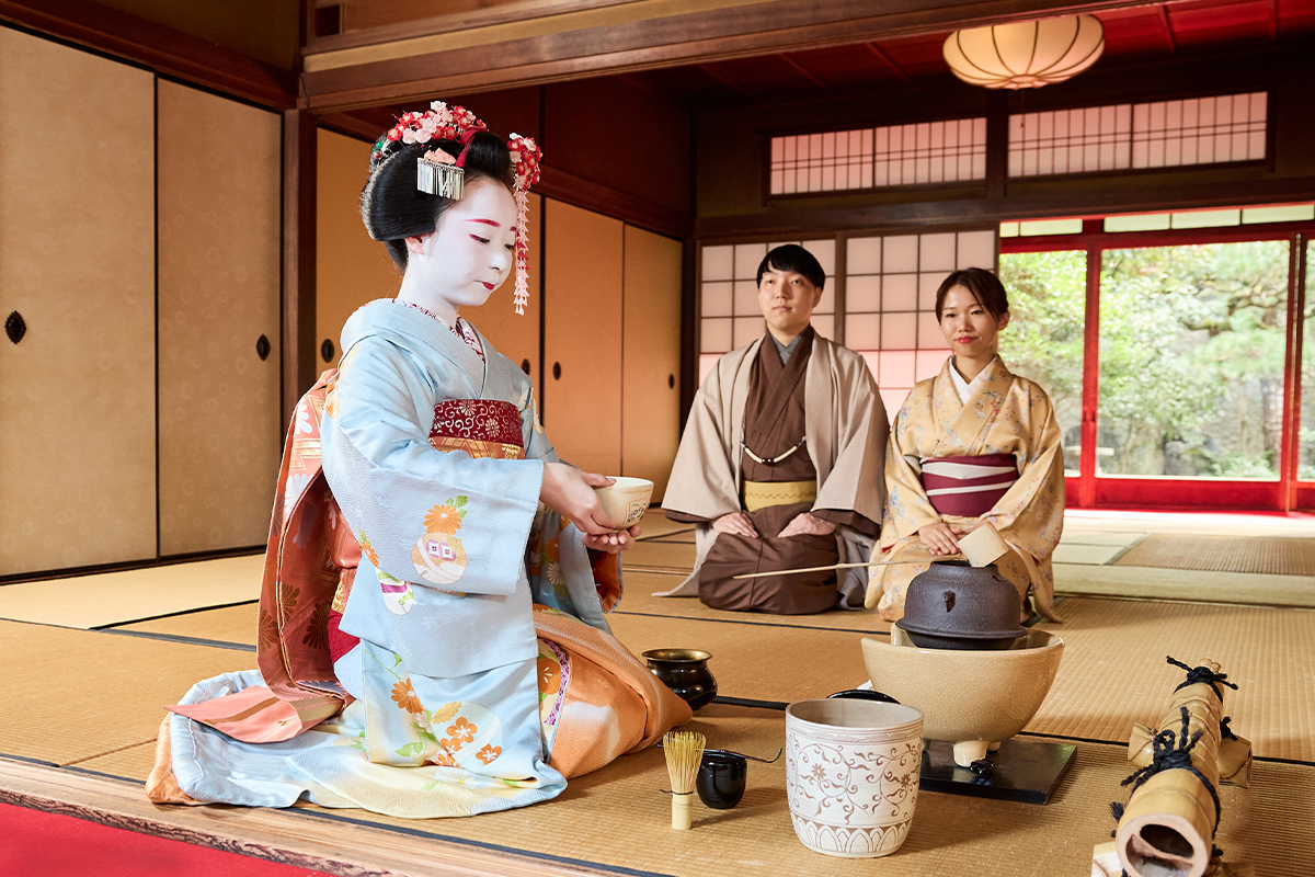 Geisha Tea Ceremony: a geisha is preparing tea