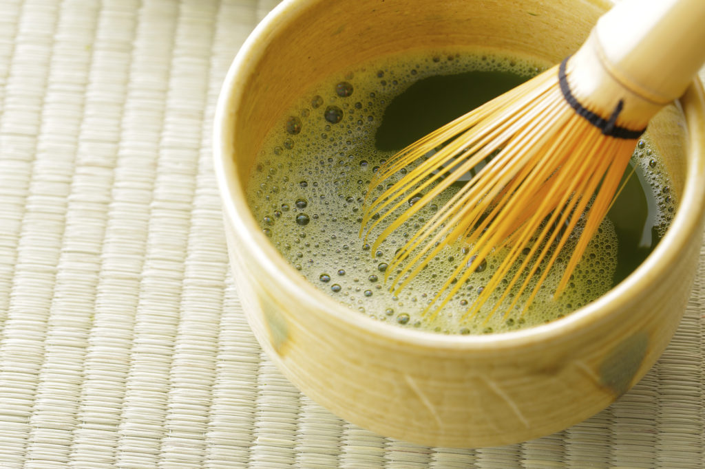 Japońska ceremonia picia herbaty w Kioto (ubrania codzienne)