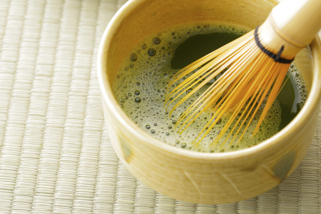 Upacara minum teh Jepang di Kyoto (pakaian santai)