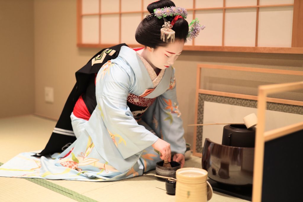 geisha tea ceremony