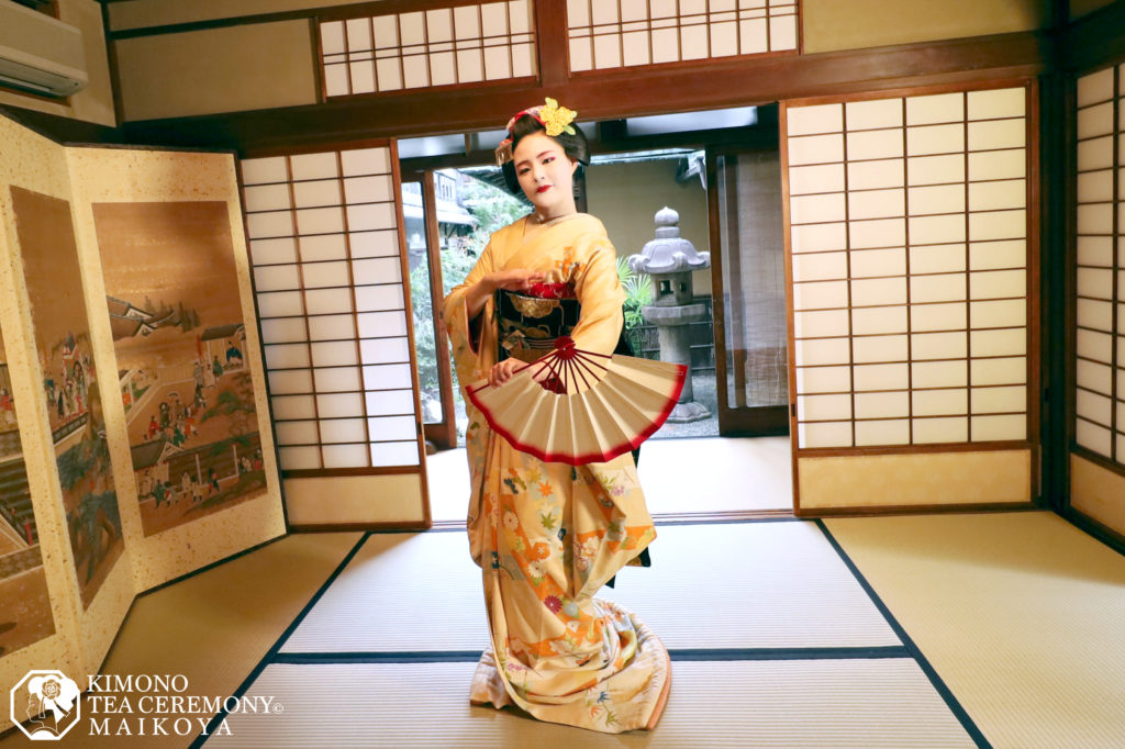 Geisha – Maiko Show & Tea Ceremony in Kyoto by Kimono Tea Ceremony ...