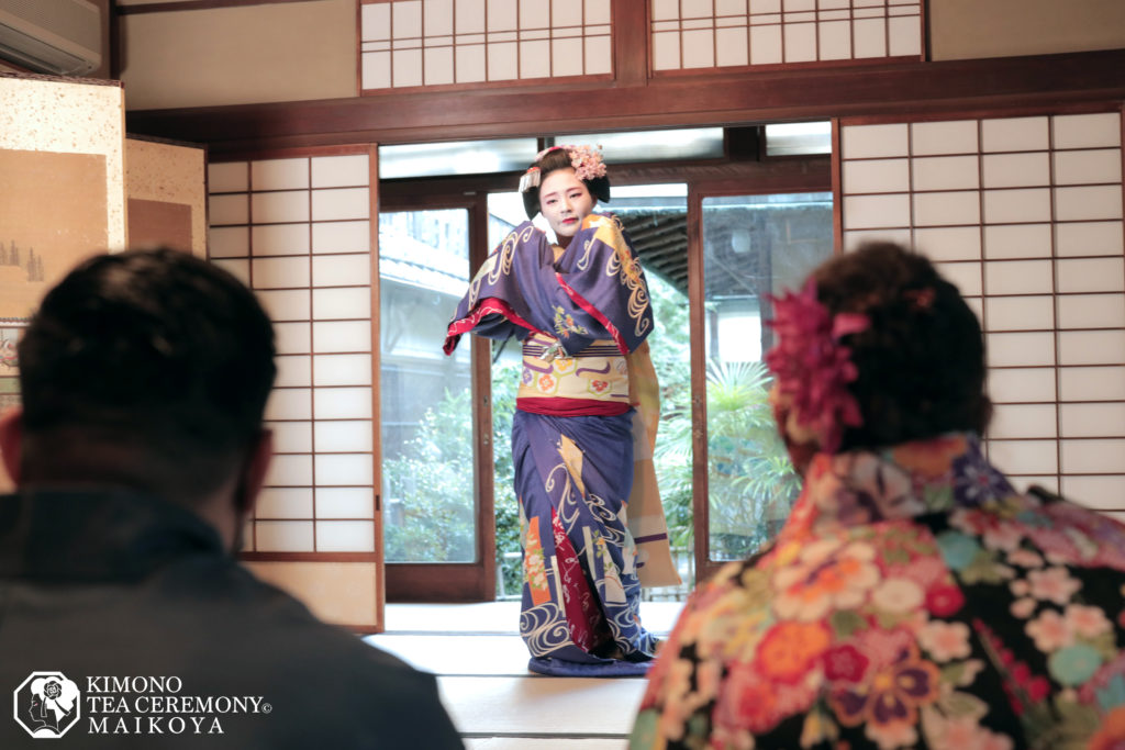 Geisha Maiko Meeting