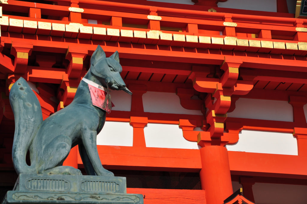 Fushimi Inari Shrine walking tour - Tea Ceremony Japan Experiences MAIKOYA