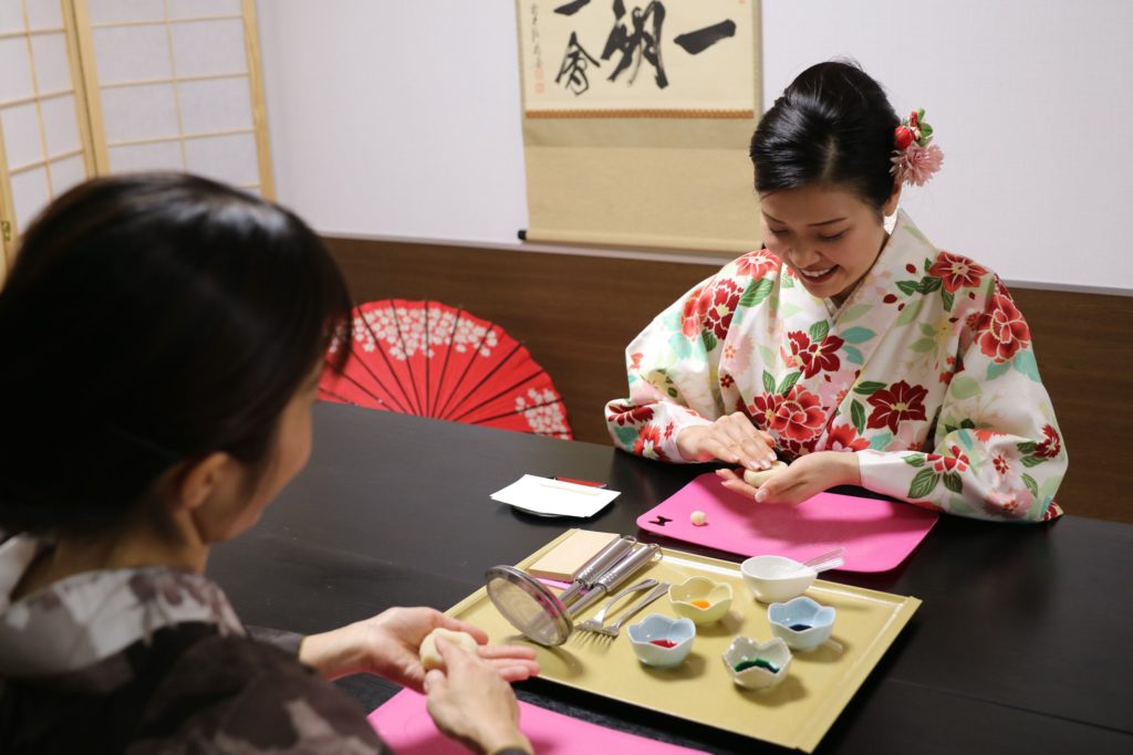 Sweets Making & Kimono Tea Ceremony in OSAKA