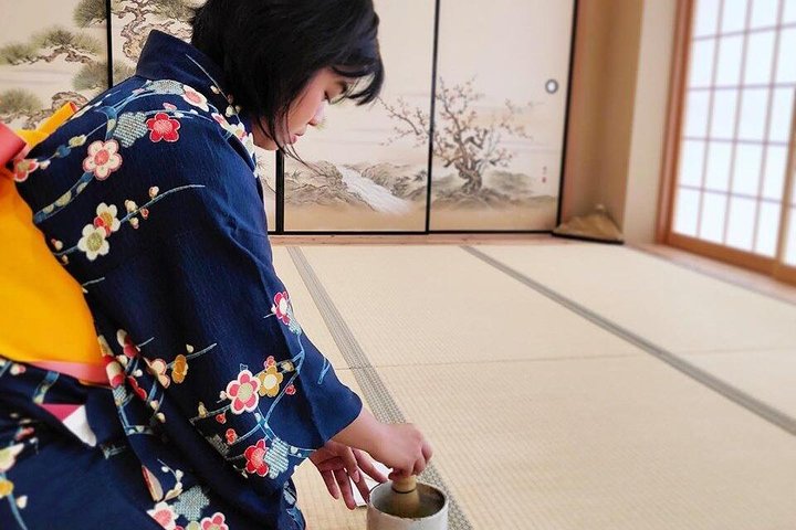 Kimono Tea Ceremony Maikoya
