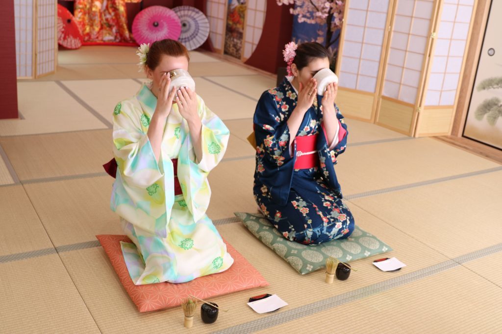 Tea ceremony osaka