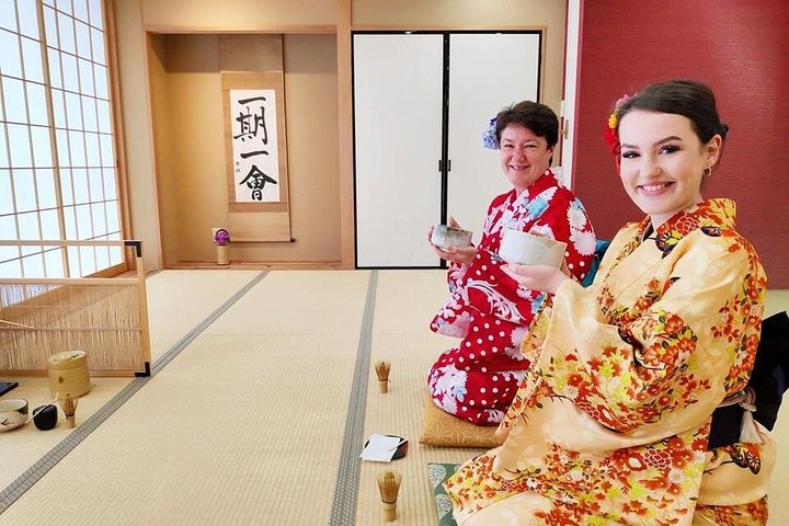 Kimono Tea Ceremony Osaka