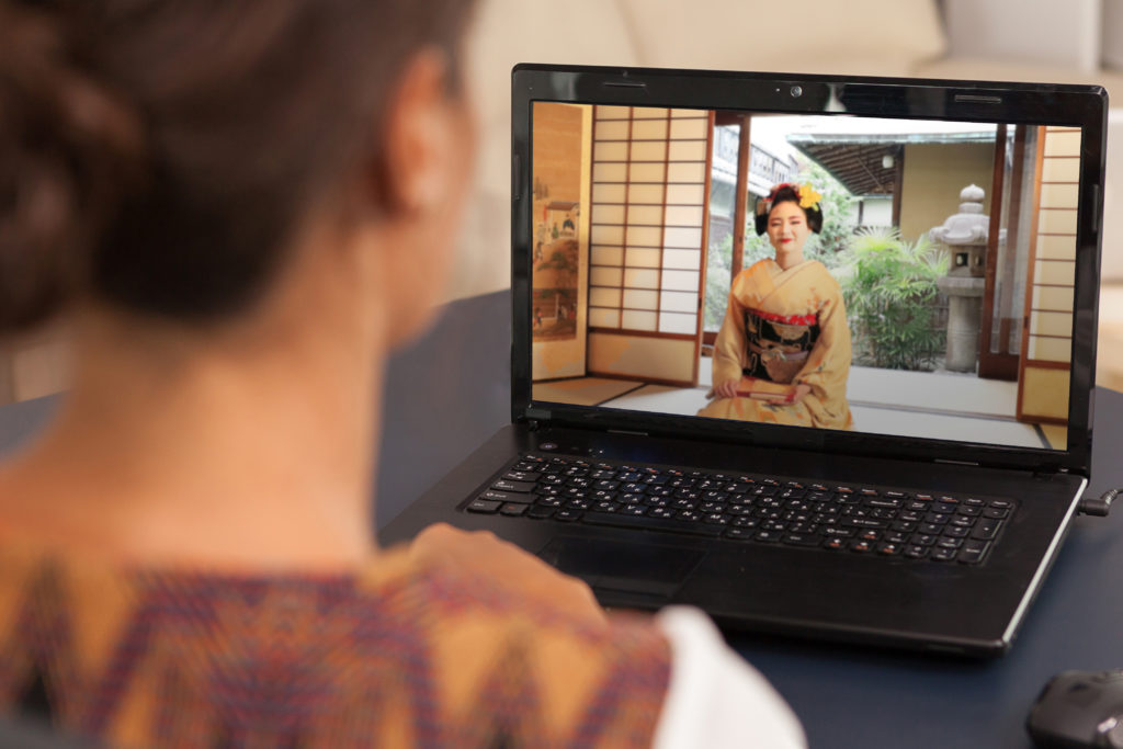 Geisha Online – PRIVATE Meeting with a Geisha or Maiko from Kyoto