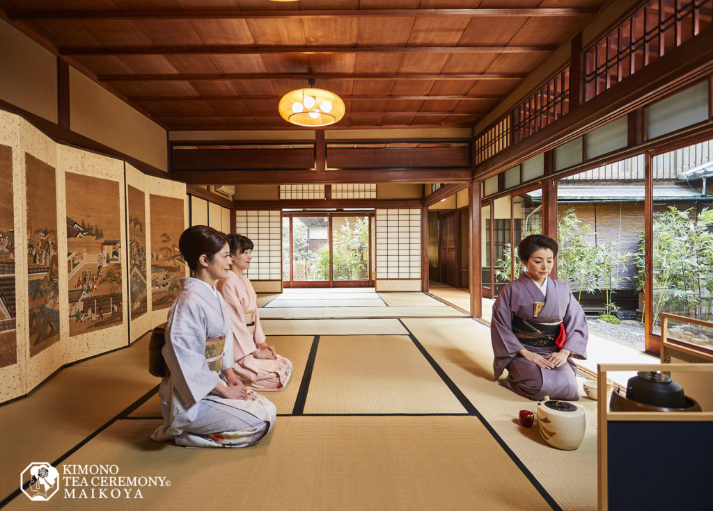 Tea Ceremony and Kimono Experience Kyoto MAIKOYA at NISHIKI