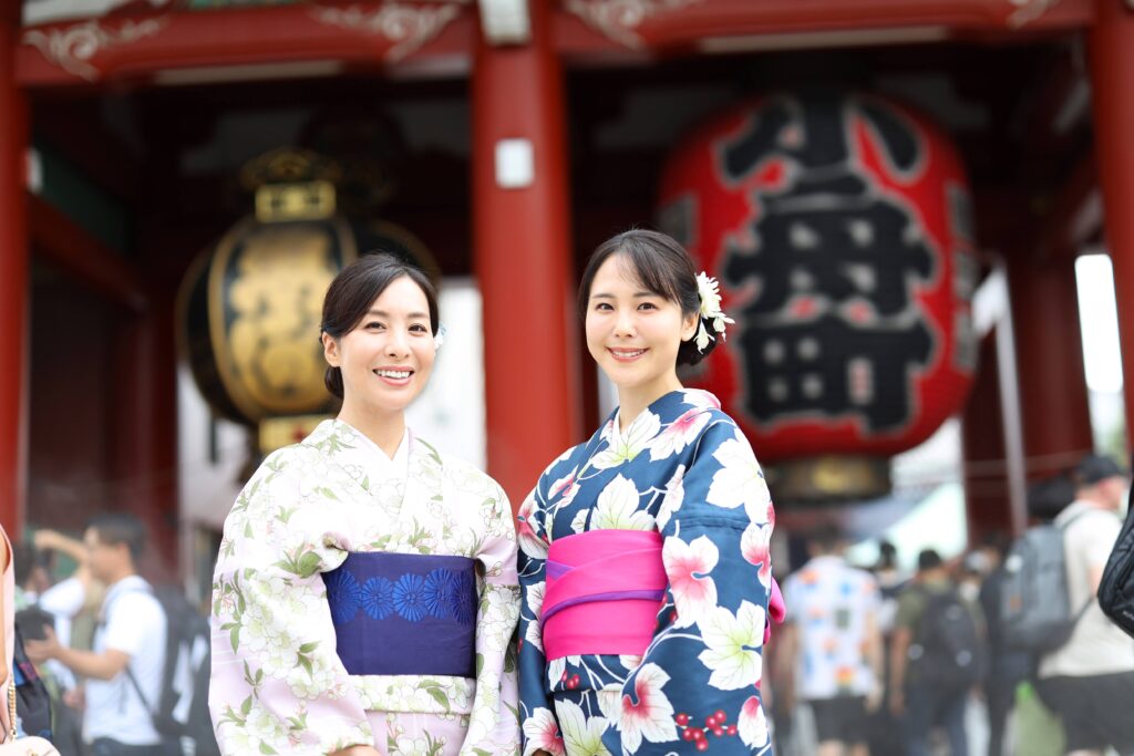 Kimono Rental in Sensoji Temple Tokyo Asakusa