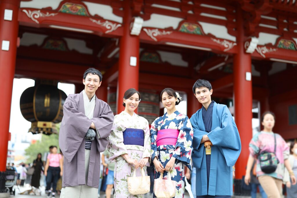 Kimono Rental in Sensoji Temple Tokyo Asakusa